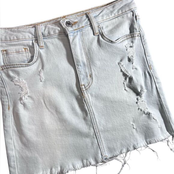 Forever 21 denim mini skirt distressed size 25 - Picture 5 of 8